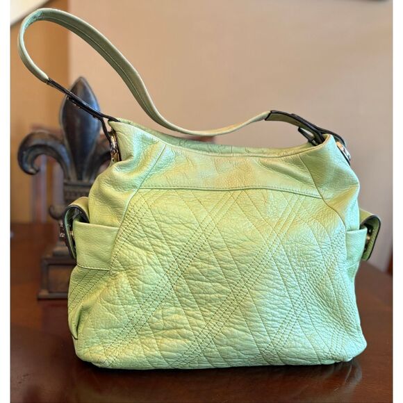B. MAKOWSKY - Quilted Pebbled Leather Hobo Shoulder Bag in Celery - Like New! - Picture 4 of 16